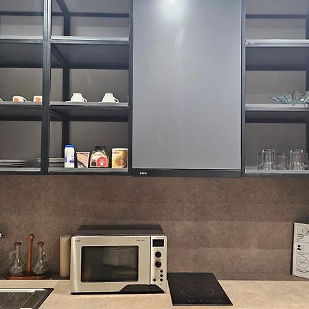 Tam Serviced Studio Apartment Myslym Shyri No2 Tirana Exteriör bild