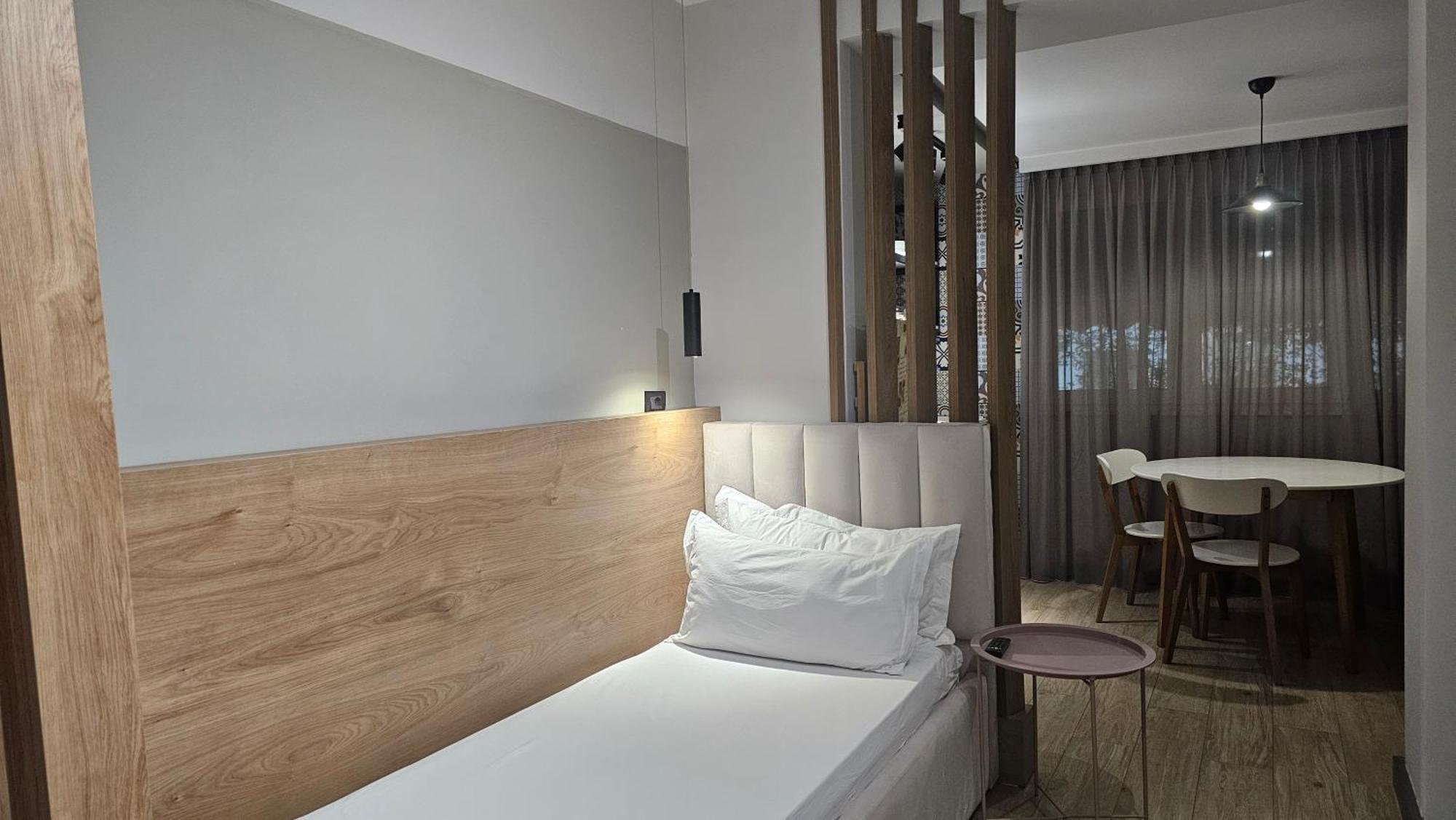 Tam Serviced Studio Apartment Myslym Shyri No2 Tirana Exteriör bild